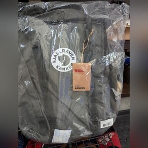 fjällräven Kanken grey